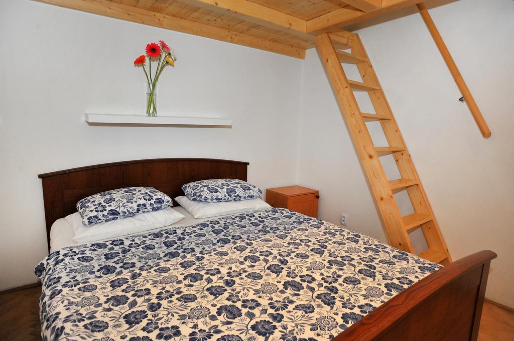Condo In Vinohrady Prague Luaran gambar