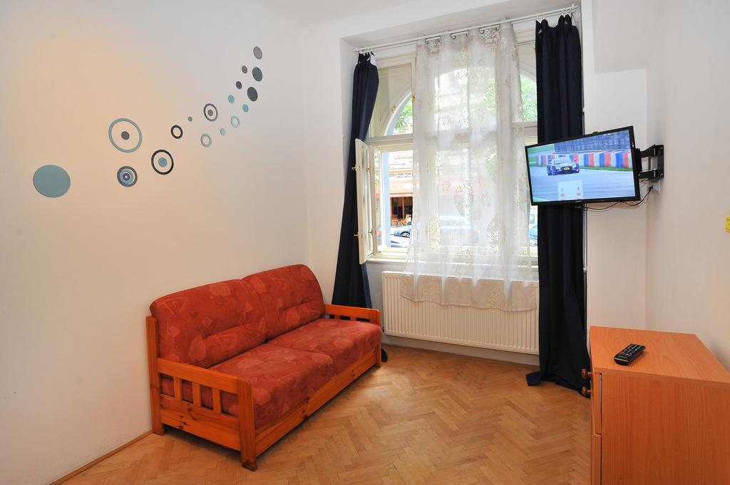 Condo In Vinohrady Prague Luaran gambar