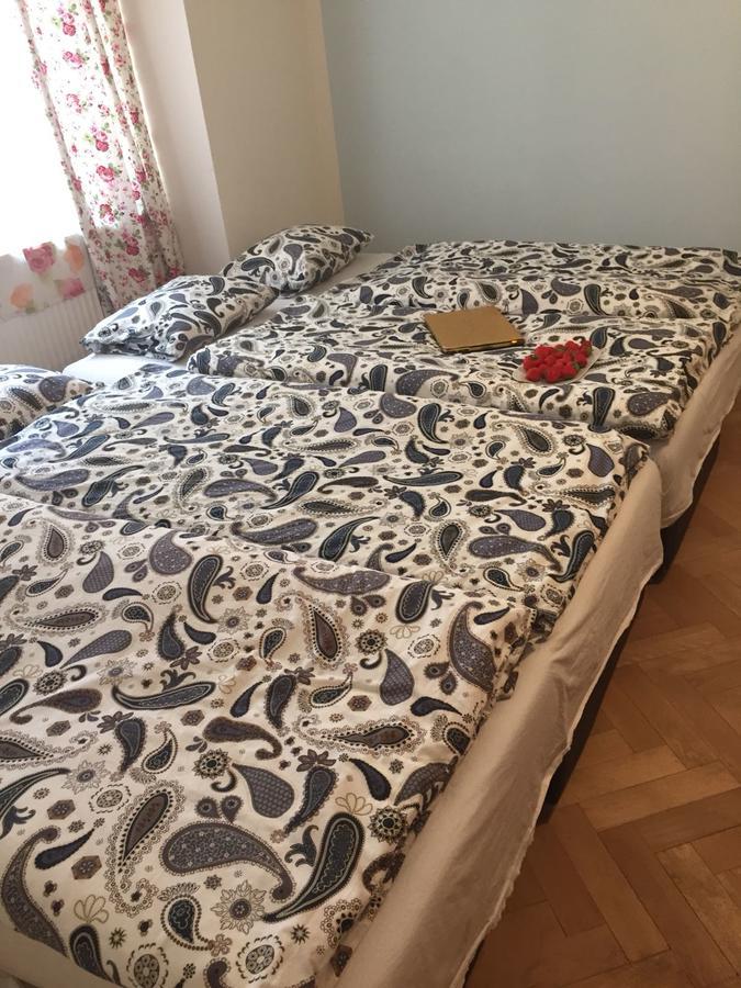 Condo In Vinohrady Prague Luaran gambar